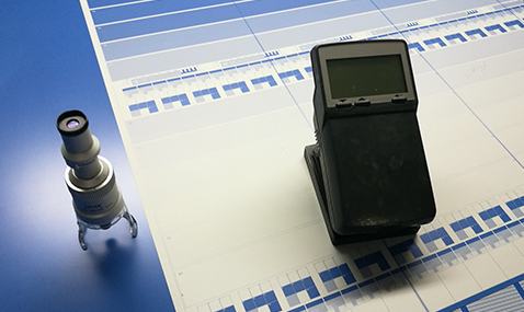 Analisis penyebab kotor dalam percetakan plat ctp laser ungu