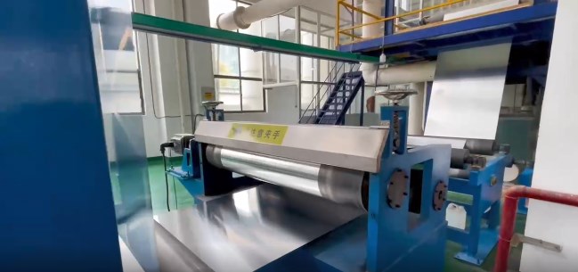 Apakah Kelebihan Yang Ditawarkan Pengilang Plat Tanpa Proses Profesional?
